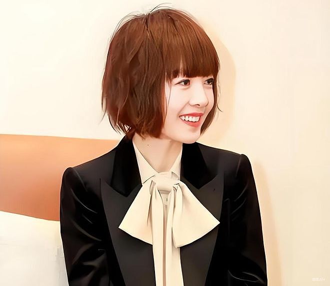 54岁鲁豫和小19岁阿云嘎同居,女方恋爱后容光焕发,越来越年轻(组图) - 3