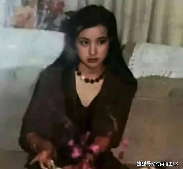 何赛飞美貌惹刘晓庆眼红，两个老戏骨，30年前，二者皆是风华绝代（组图） - 15