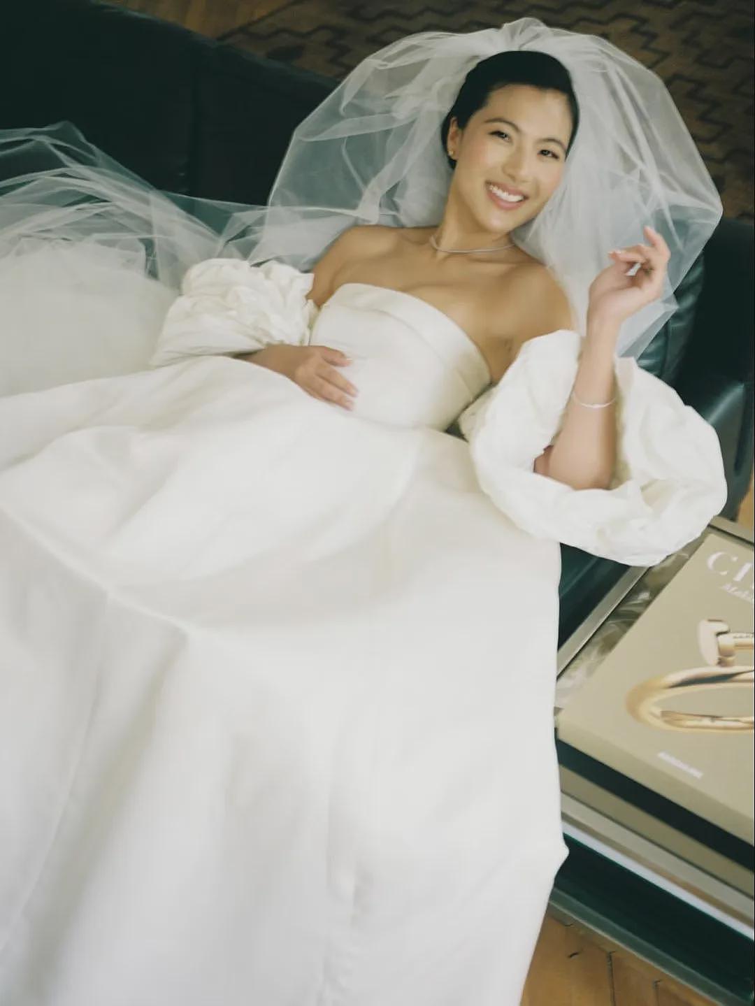 纪梵希家族继承人大婚!自曝“最抠婚礼”,戒指0元购...(组图) - 16