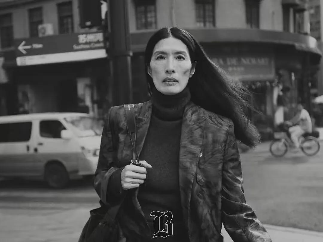 纪梵希家族继承人大婚!自曝“最抠婚礼”,戒指0元购...(组图) - 44