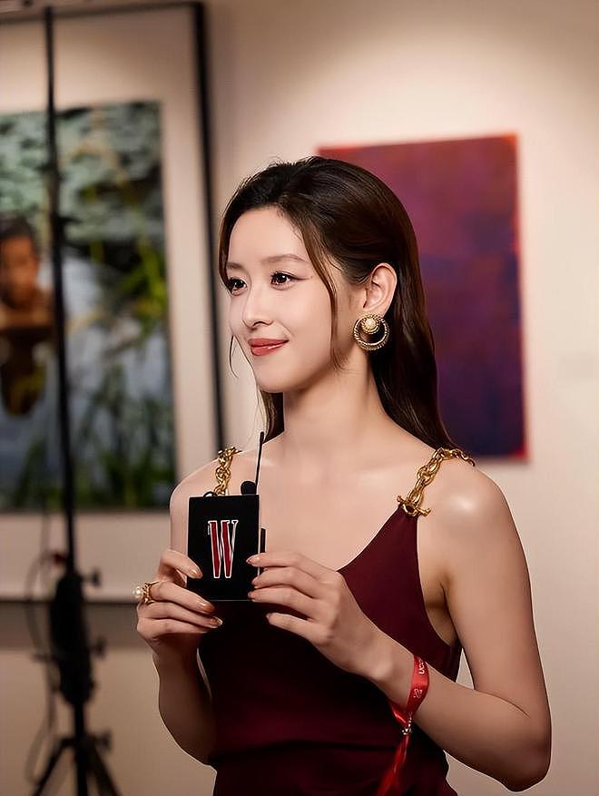 章泽天和朱珠同框，才发现女人到中年，幸不幸福都写在脸上（组图） - 8