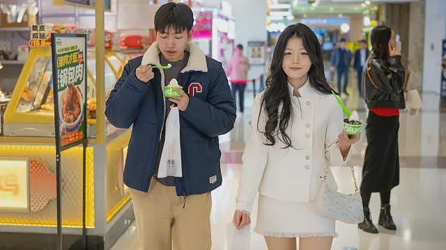 有人两餐消费不到10元！ 为何中国年轻一代不愿花钱（组图） - 1