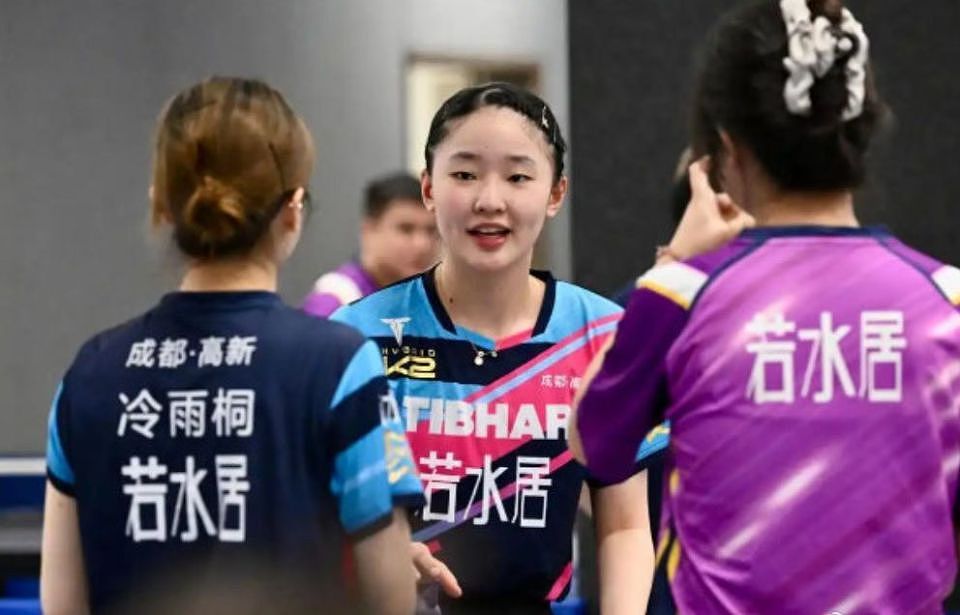 争议!成都队为17岁张本美和办线下见面会:共进午餐,最高价5999元(组图) - 1