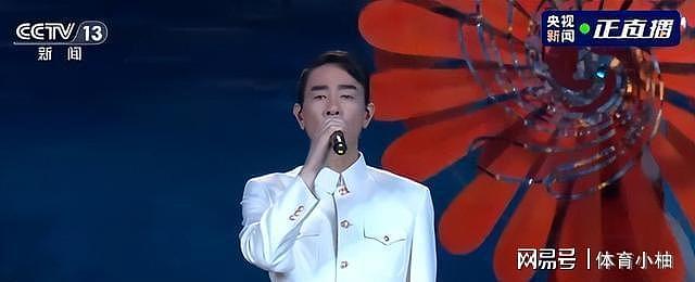 被央视公开点名表扬,尽显刘德华江湖地位,背后深意超乎想象(组图) - 3