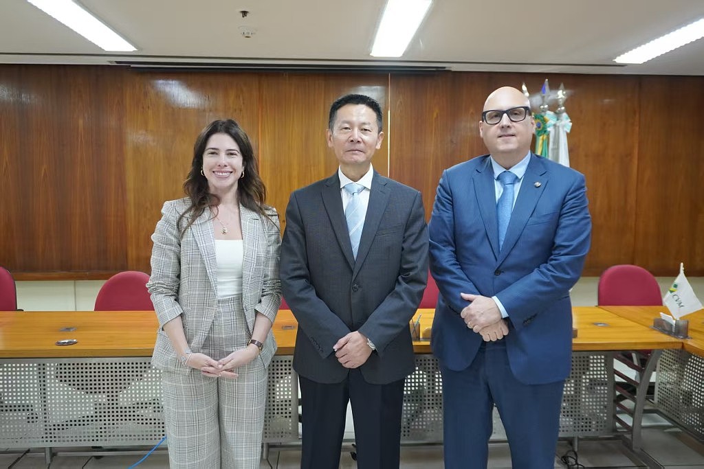 疑似辟谣！路透社：中国证监会主席吴清因健康原因辞职，官网发稿刚访问法国巴西（组图） - 3