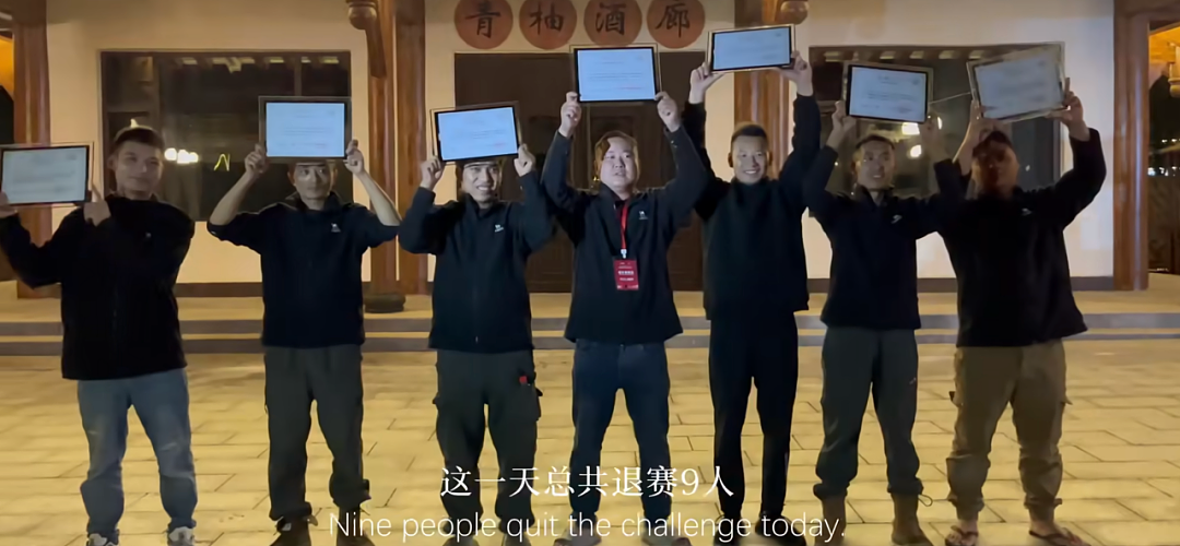 35天了,她面相大变,越来越有疯感(组图) - 19
