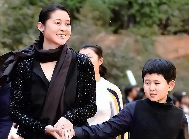 钱再多有什么用!66岁身家过亿的倪萍,还是要为儿子婚恋操碎了心(组图) - 9