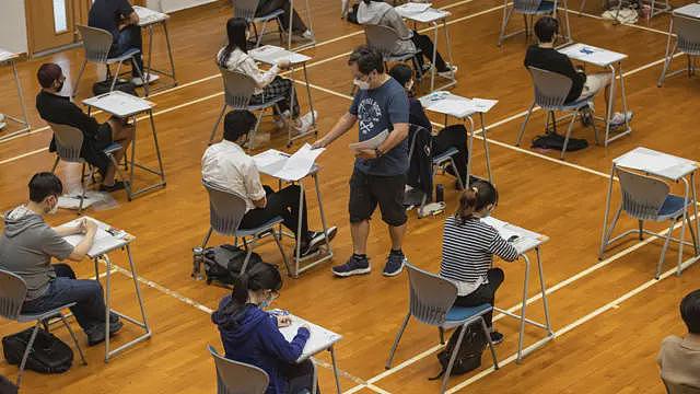 外媒：梁振英批评香港小学开放简体字考试：一文看清争议何以再起（组图） - 6