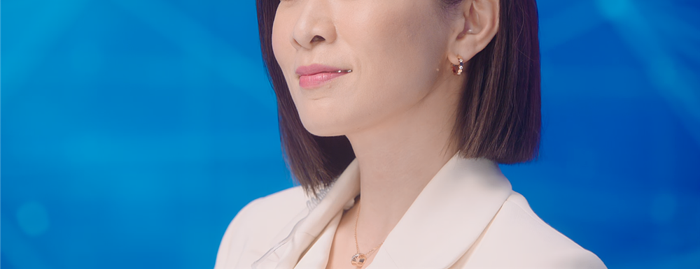 50岁“最丑港女”再度爆红！做过酒娘、拒嫁豪门、不婚不育，如今身价过亿：一般人真驾驭不了（组图） - 25
