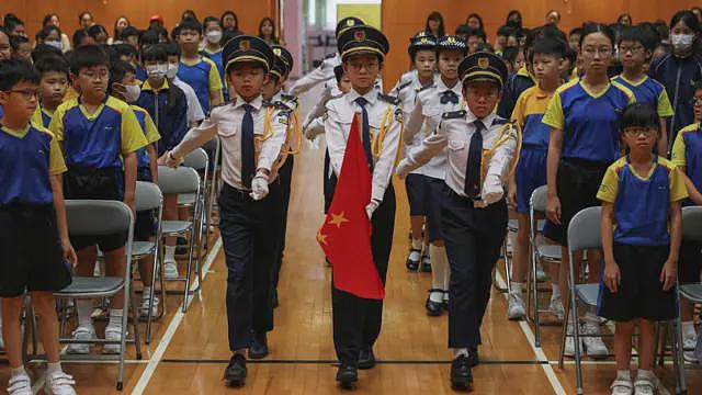 外媒：梁振英批评香港小学开放简体字考试：一文看清争议何以再起（组图） - 1