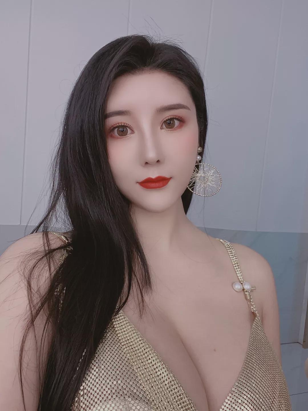 【美女】她就是178cm国产95后肌肉女神，130斤的大围度身材美到犯规，看完我默默滚回了健身房（组图） - 12