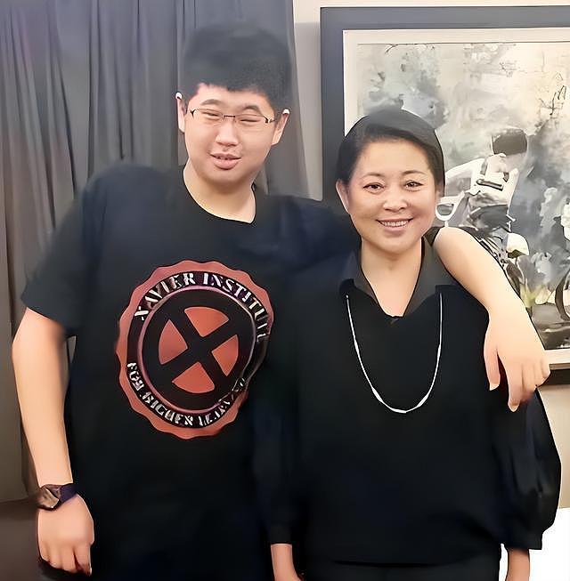 钱再多有什么用!66岁身家过亿的倪萍,还是要为儿子婚恋操碎了心(组图) - 15