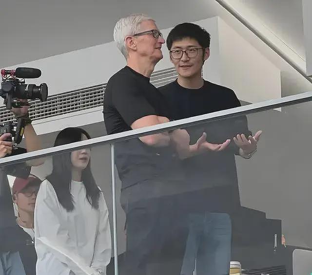 96后网瘾少年做自媒体年入过亿，4000万粉丝抢着给他“喂饭”（组图） - 8