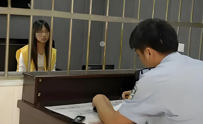 美女道姑靠 “狐媚术” 色诱香客500万：上身道袍下身蕾丝恶心手段看吐我…（组图） - 10