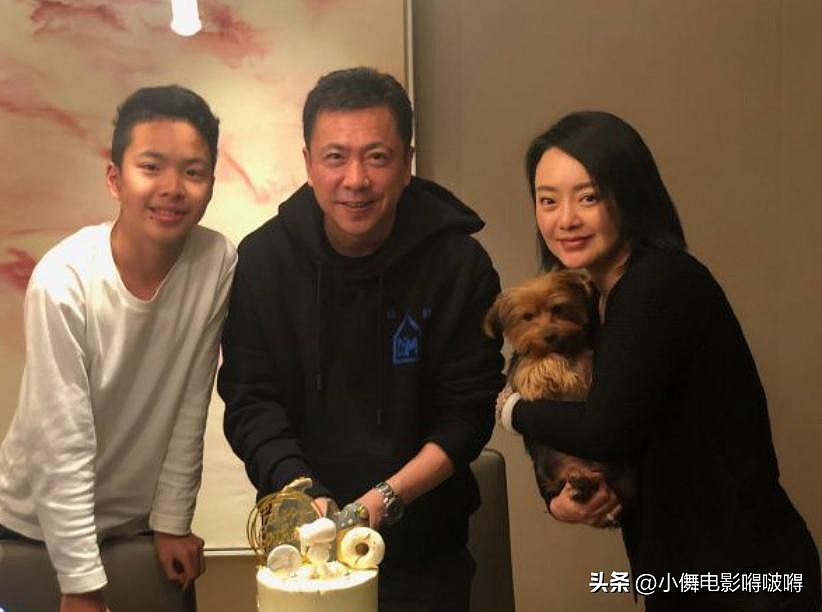 王中磊破产！携全家搬出庄园，老婆愁眉苦脸无奈接受降级（组图） - 10