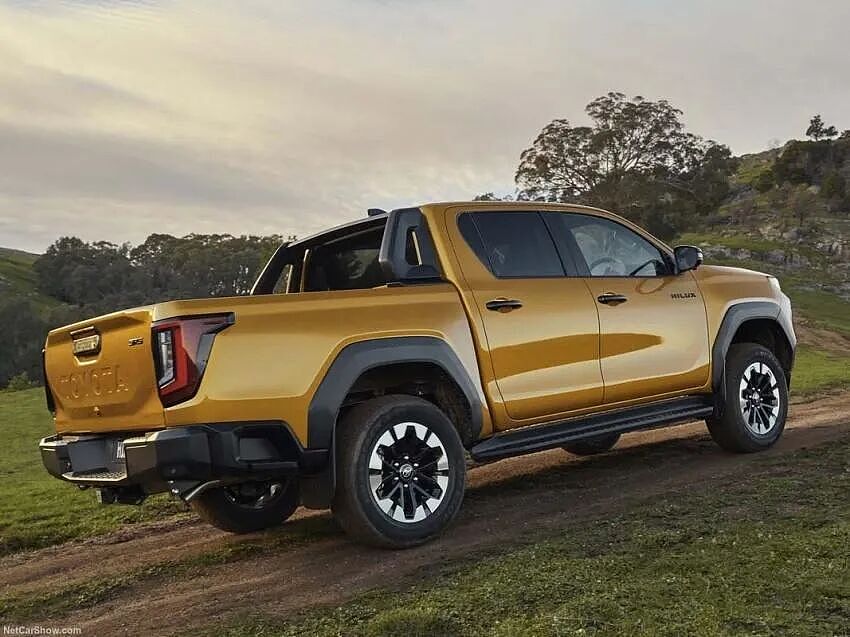 Toyota 新一代 Hilux 沿用旧平台引争议!高层直言:可靠耐用才是真理(组图) - 2