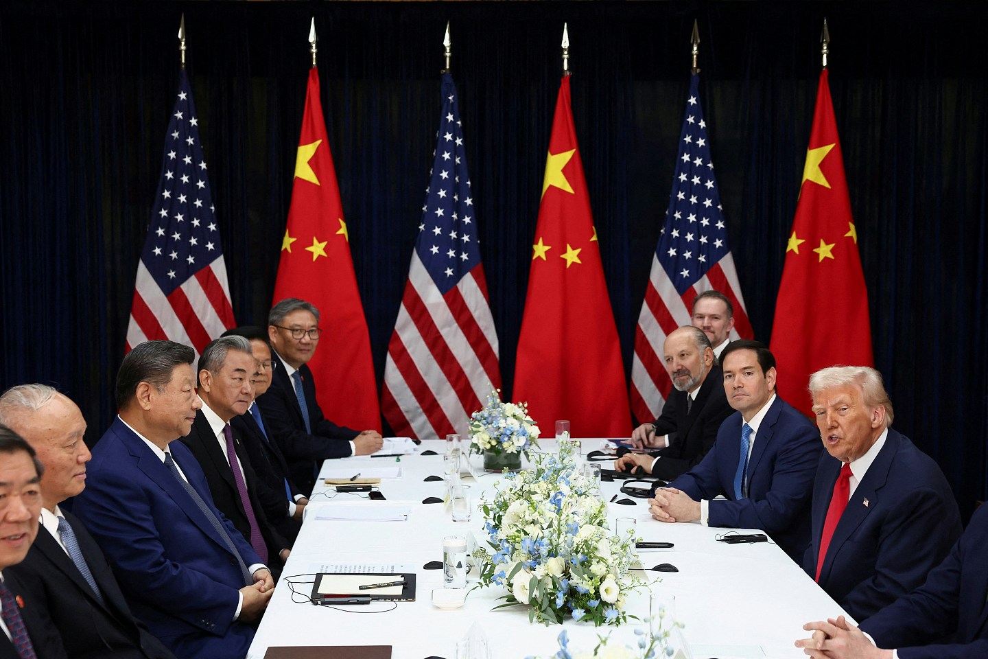 BBC剪辑风波，特朗普称下周或采法律行动：索偿至少10亿美元（组图） - 2