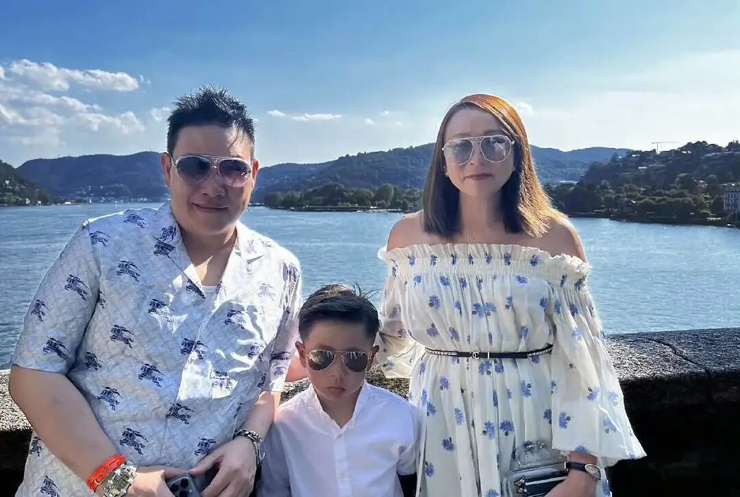 香港知名男星被曝婚内出轨？前一天还在和妻子秀恩爱，结果大反转（组图） - 10