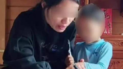 比“裸孩”还惨！继父和亲生母亲长年虐女，致其大小便失禁，却只被判12年？（组图） - 1