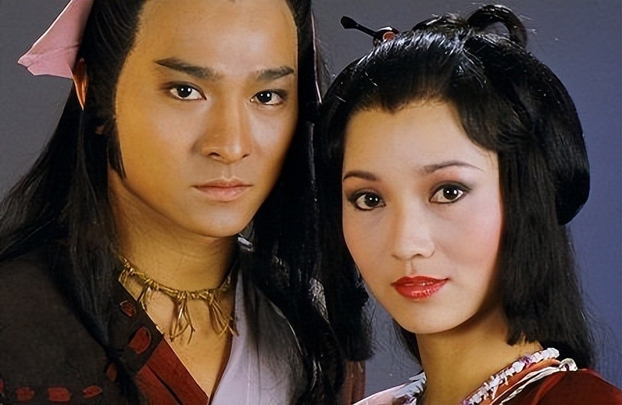 赵雅芝状态遭吐槽:传闻中的“不老女神”们,集体断崖式衰老?(组图) - 7