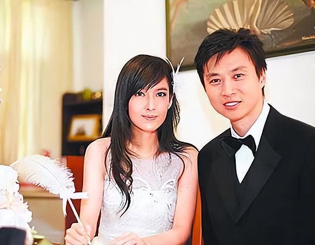 赵雅芝状态遭吐槽:传闻中的“不老女神”们,集体断崖式衰老?(组图) - 41