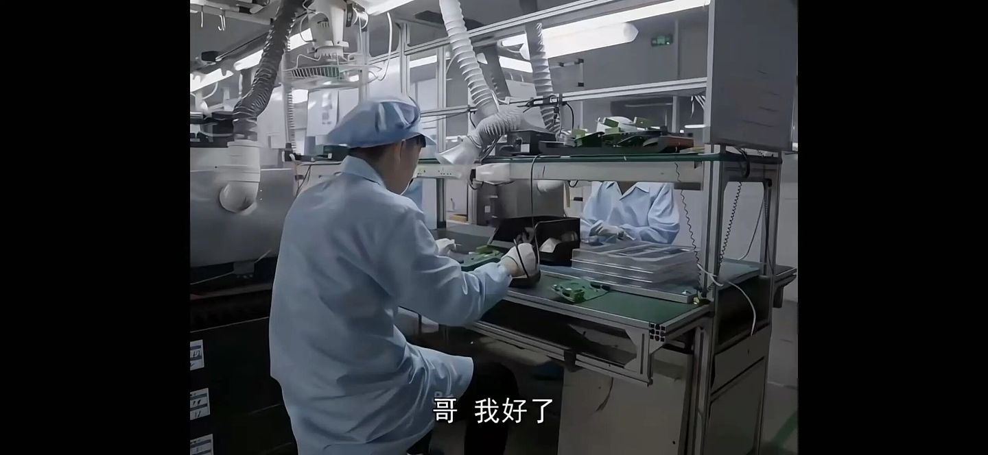 名校毕业的年轻人,为什么辞编制进厂打工了?(组图) - 6