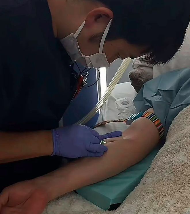 李连杰返老还童越扒越有！好友证实王宁也做了大血净，官媒早披露（组图） - 6