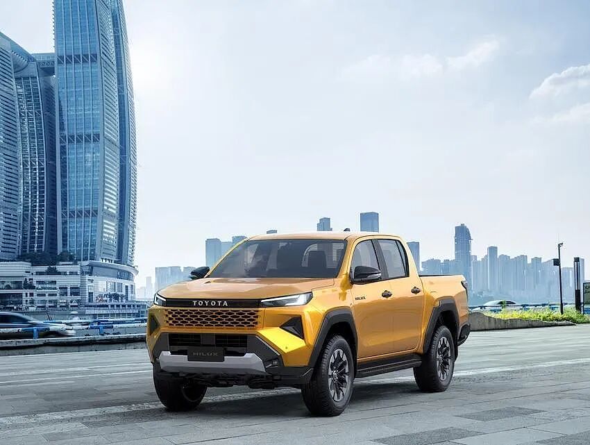 Toyota 新一代 Hilux 沿用旧平台引争议!高层直言:可靠耐用才是真理(组图) - 1