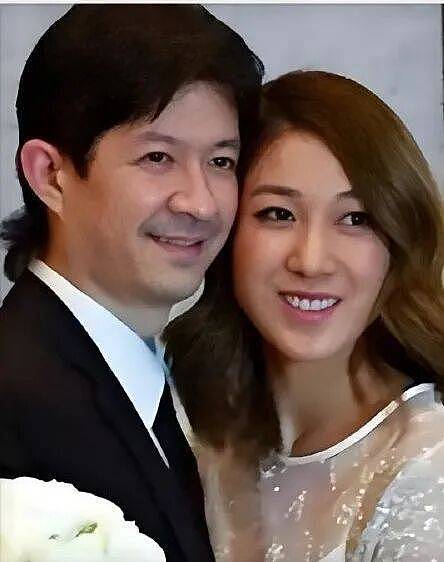 钟嘉欣将和老公庆祝结婚十周年!否认婚变谣言(组图) - 3