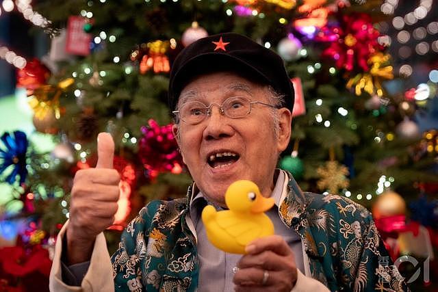 “小黄鸭之父”病逝，享年102岁：将变形金刚玩具引入中国（组图） - 7