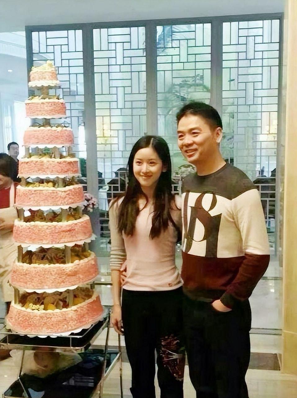 “婚变风波”仅10天,章泽天又官宣喜讯,让整个娱乐圈都要刮目相看了(组图) - 5