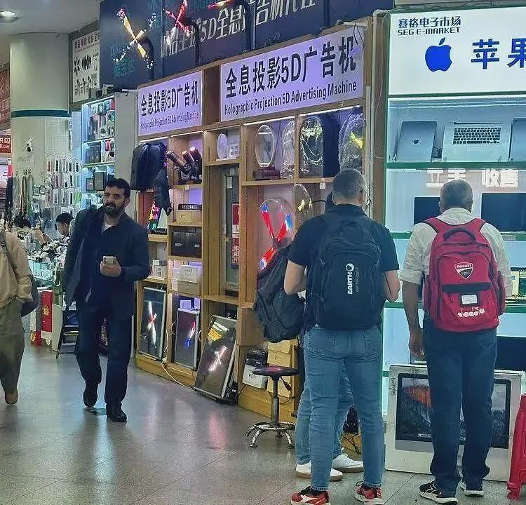 中国县城的打工人,快被AI培训班包围了(组图) - 12