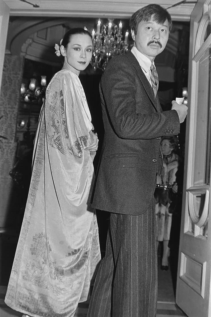 比邓文迪还狠！她离婚拿走亿万豪宅，光古董就5000万美金…（组图） - 10