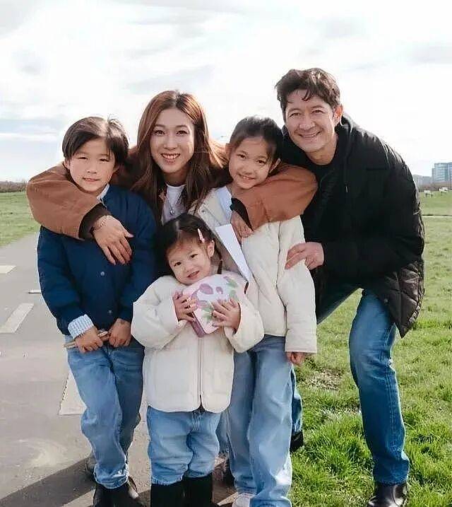 钟嘉欣将和老公庆祝结婚十周年!否认婚变谣言(组图) - 4