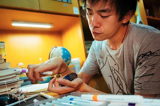 史上最年轻金鸡奖影帝！24岁的易烊千玺凭什么？（组图） - 8