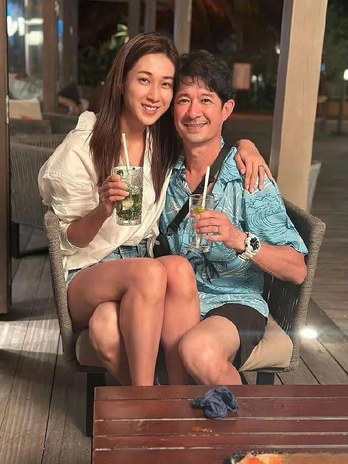 钟嘉欣将和老公庆祝结婚十周年!否认婚变谣言(组图) - 5