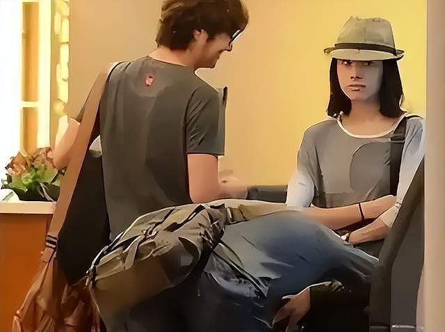 卓伟曝国民男星闹离婚!夫妻反目,已分居2年,靳东吴奇隆躺枪(组图) - 19