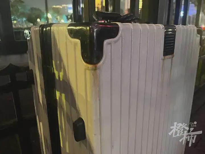 杭州市中心锁着一只神秘行李箱，长达半年！共有三道密码锁，背后有啥故事？（组图） - 7