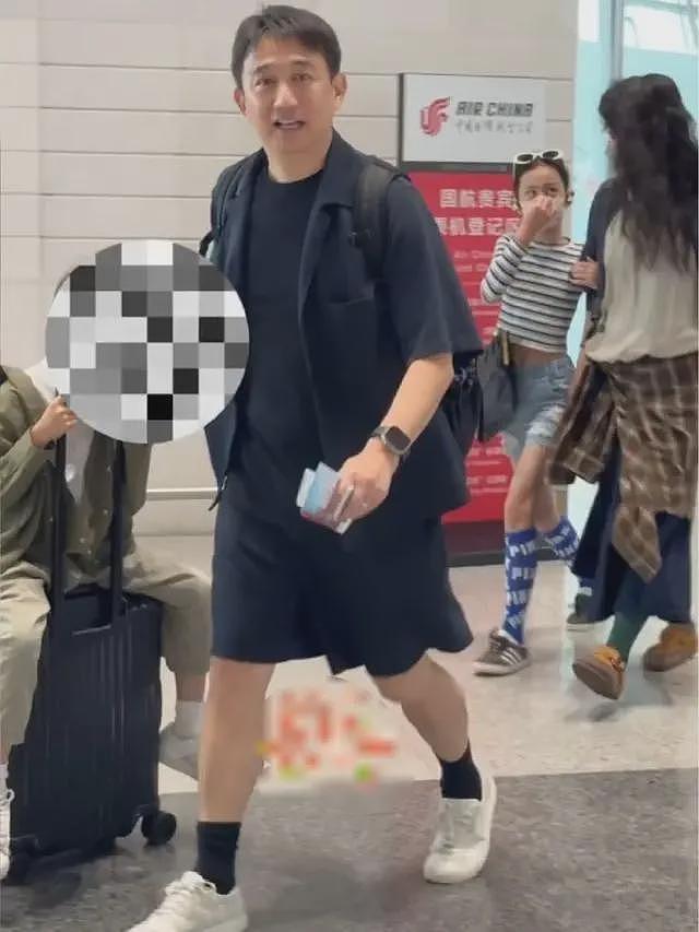卓伟又爆大瓜！明星夫妻反目，分居2年闹离婚，靳东、吴奇隆躺枪（组图） - 13