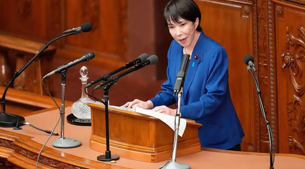 民调：高市内阁支持率升至69.9％，四艘中国海警船在钓鱼岛海域巡航（图） - 1