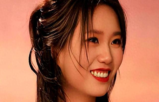 没成想“塌房失败”的李雪琴给所有人上了一课！她可不止北大才女（组图） - 1