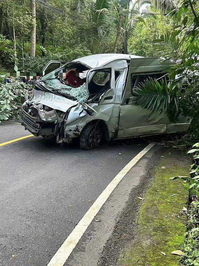 5名中国游客在巴厘岛车祸死亡，伤者：司机一点伤没有（组图） - 5