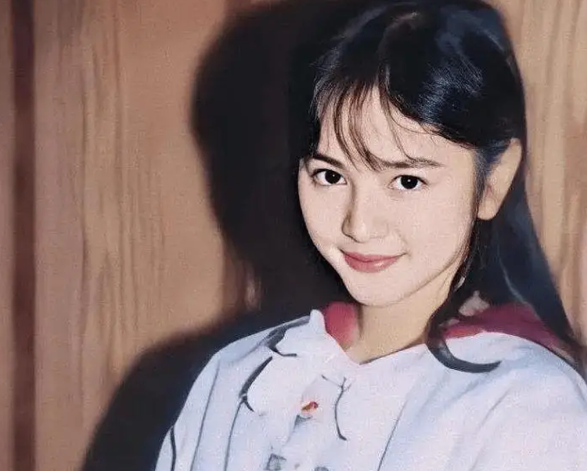 “清纯女神”离婚后独自撑家,曾是娱乐圈笑料!赴澳洲深造,如今52岁逆风翻盘(组图) - 3