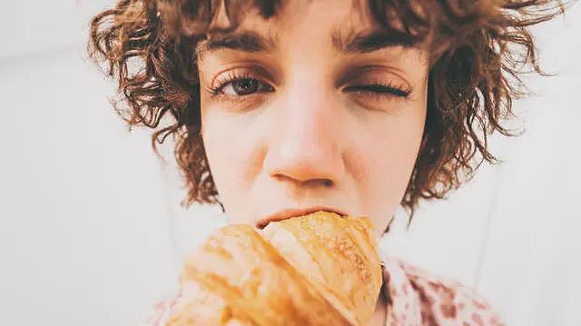 【涨知识】压力如何影响健康及饮食？ 哪些食物可以减压（组图） - 1