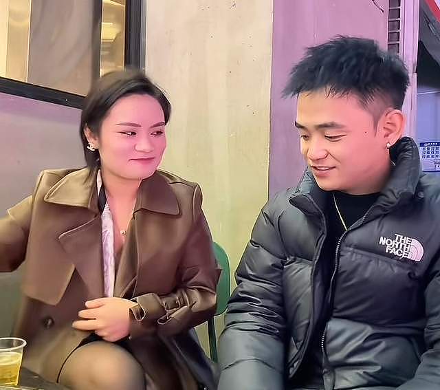 突发!曝贵州网红理发师“阿呆”去世,年仅30岁(组图) - 8