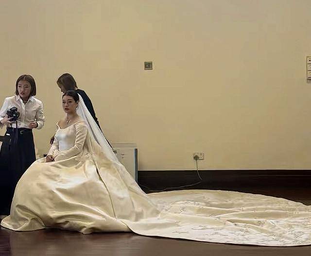 恭喜!香港知名富家千金低调结婚,举行闭门婚礼(组图) - 2
