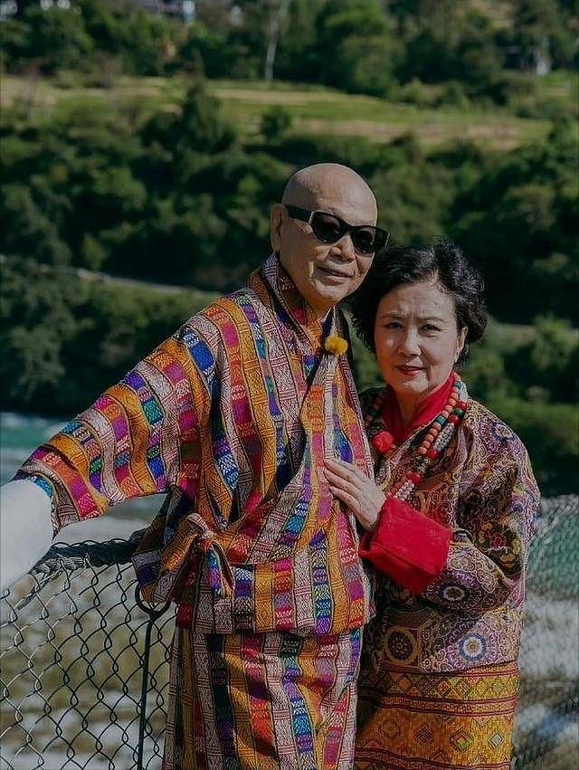 弥补遗憾!港圈恩爱夫妻不丹拍婚照,男方四度患癌(组图) - 7