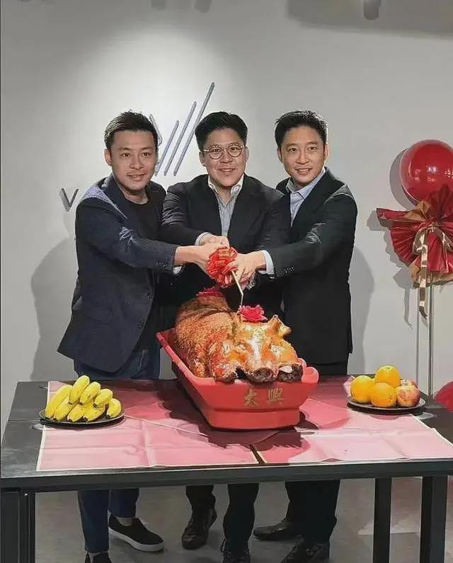 出轨女友闺蜜、酒驾被退学，霍启仁刚结婚，就被扒了个底朝天（组图） - 28