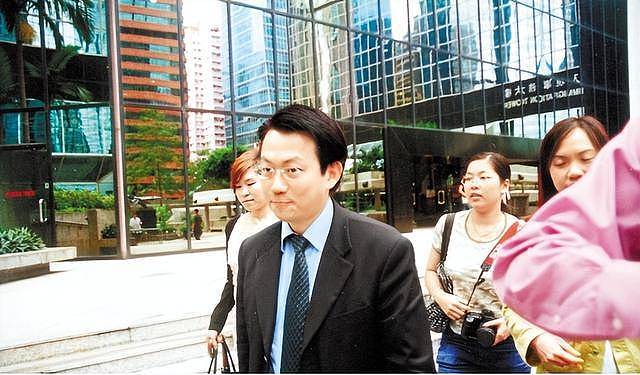 香港知名女星罕见露面,前夫隔空大爆夫妻秘事(组图) - 7