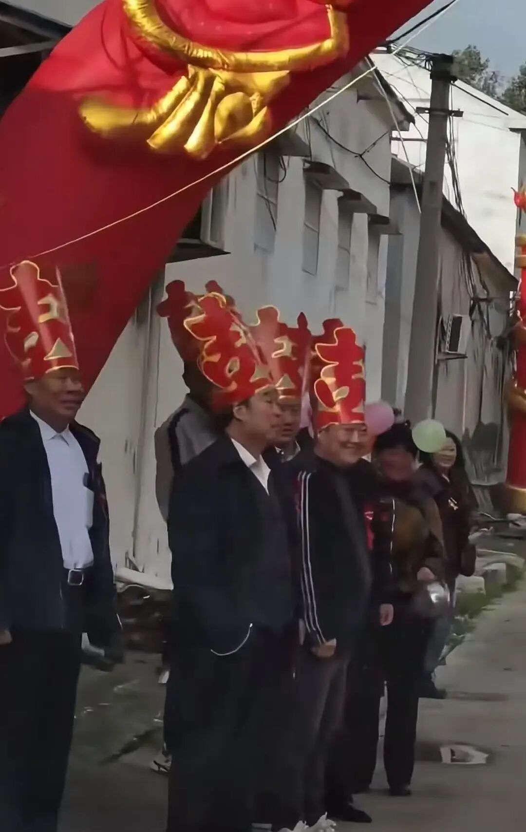【爆笑】“谈到实力很硬的大哥是什么体验…?”哈哈哈事事有回应件件是破烂!(组图) - 47